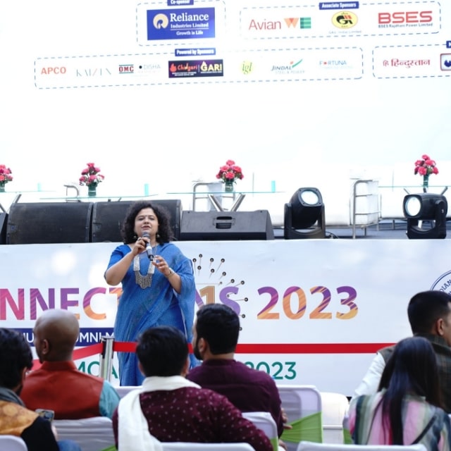 iimcaa_gallery002-min