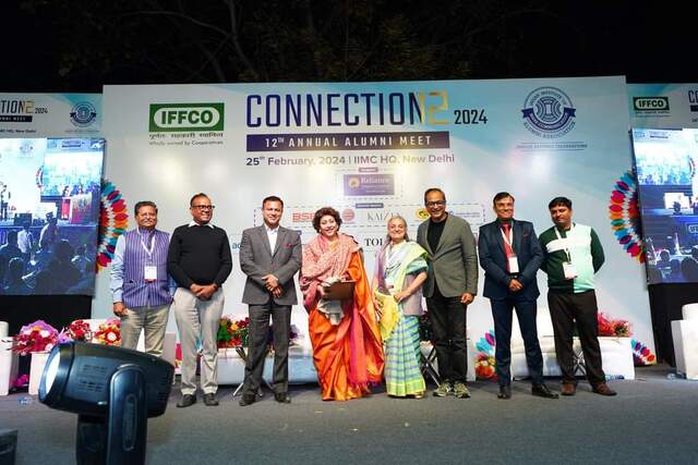 connection-awards02-min