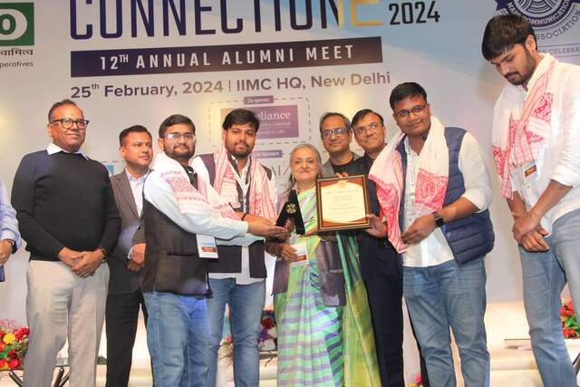 connection-awards05-min