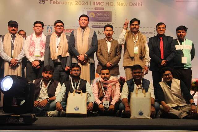 connection-awards07-min